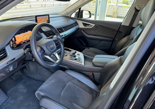 Audi Q7 cena 179900 przebieg: 49000, rok produkcji 2018 z Wieluń małe 254